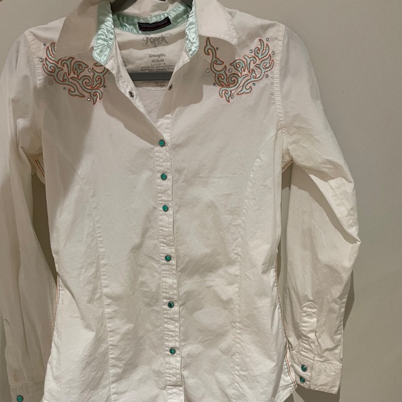 button down shirt - Picture 1 of 3